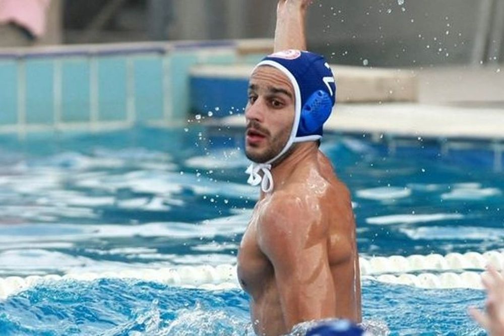 Μυλωνάκης: «Είναι το φαβορί του ομίλου»