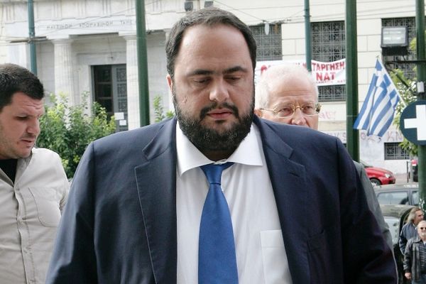 Τα λέει με ομάδα και κόσμο ο Μαρινάκης