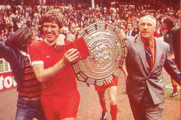 Επτά χρόνια χωρίς το «Crazy Horse» (photos+video)