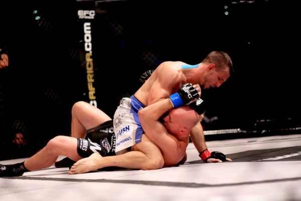 Υπό τους ήχους του... Νότη ο Ιωάννου