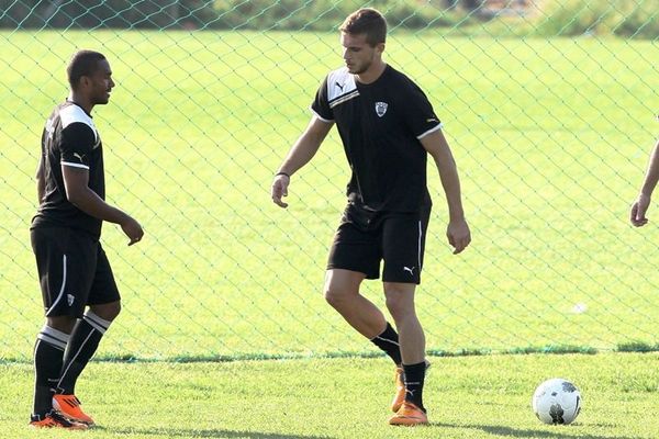 Πρόβλημα στον ΠΑΟΚ με Παπάζογλου-Λεονάρντο
