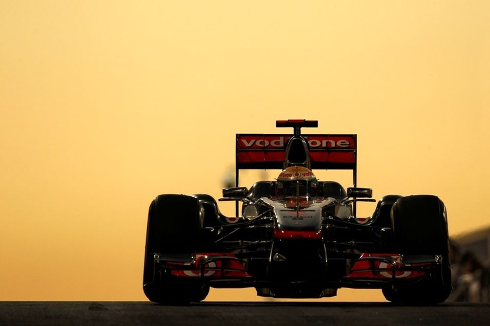 F1 Άμπου Ντάμπι: Tαχύτερες oι McLaren