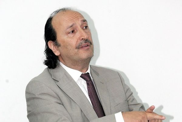 Νέος πρόεδρος ο Ρούσσαρης