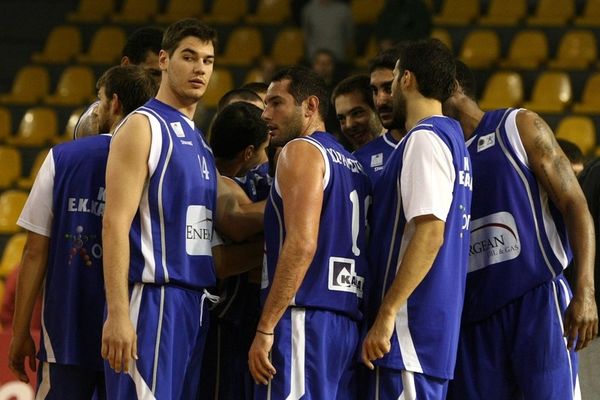 Αλώβητη την έδρα της η Καβάλα