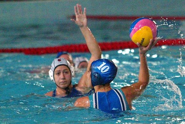 «Έσπασε» το ρόδι ο Εθνικός