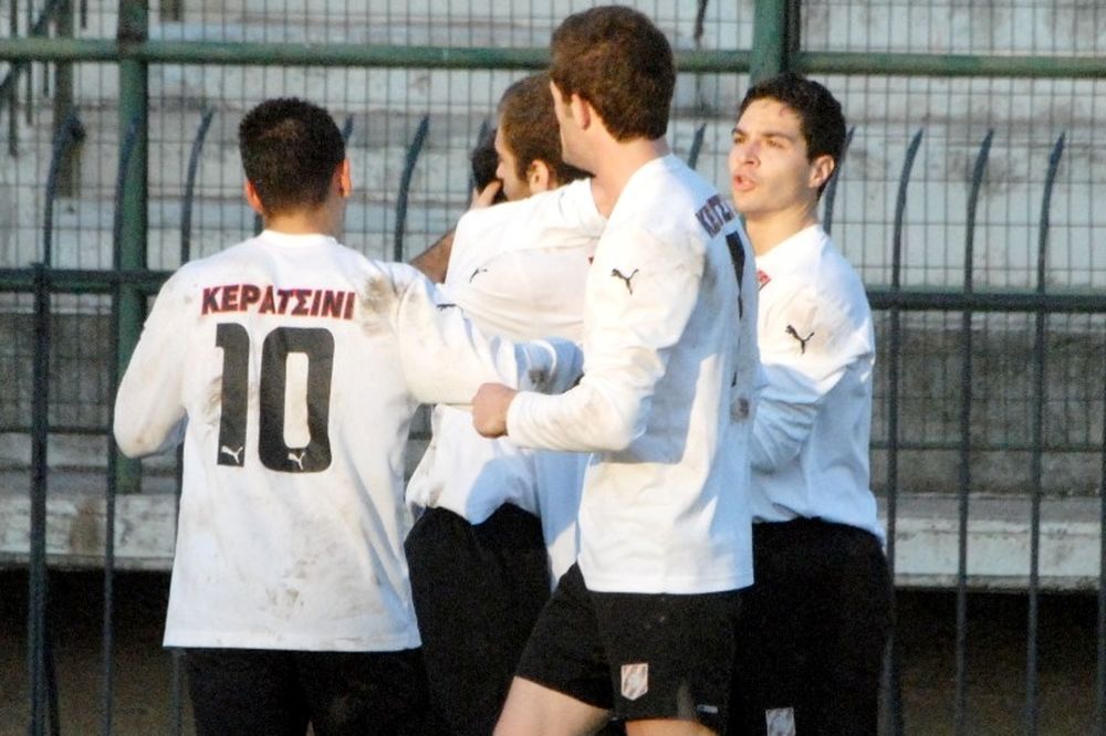 Κερατσίνι-Ελλάς Ποντίων 2-1