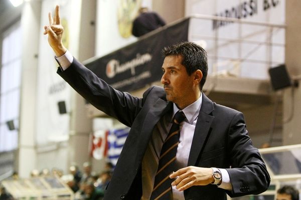 Πρίφτης: «Οι Έλληνες παίκτες η βάση μας»