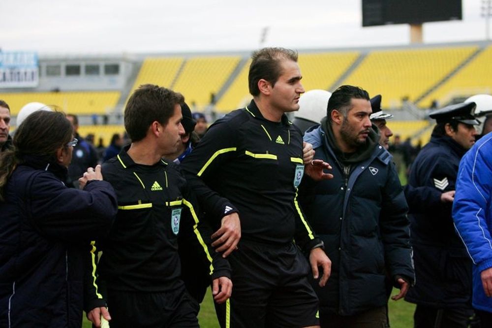 Με… κλούβα έφυγε ο Τσακαλίδης από το Καυτανζόγλειο!