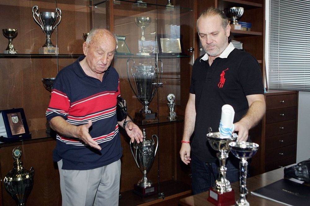 Βεντίκος: «Ο Φέργκιουσον έγινε Sir, εγώ όχι...»