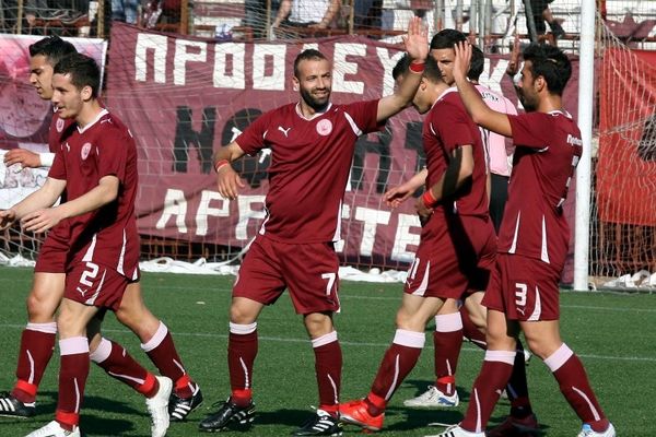 Έτοιμοι στην Προοδευτική