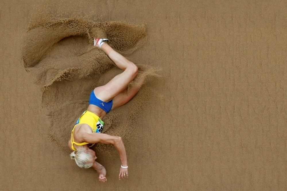 Το ξανασκέφτηκε η Κλουφτ