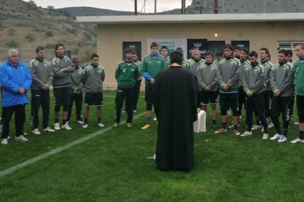 Αγιασμός πριν την... πρεμιέρα στη Λιβαδειά