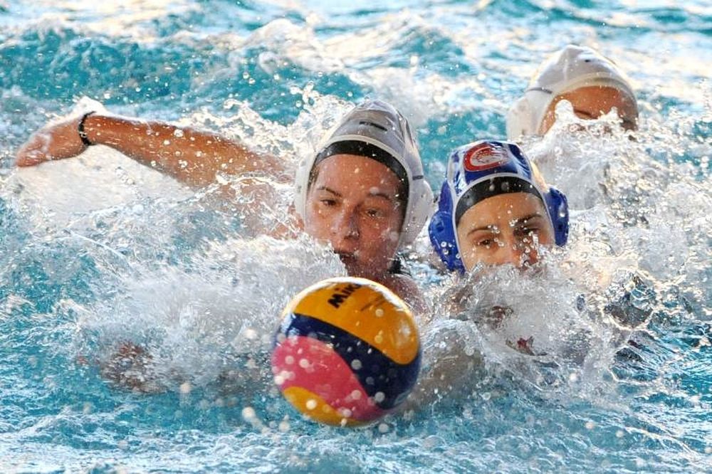 Στην Ιμπέρια ο Ολυμπιακός, στη Ζέντες η ΝΕΠ