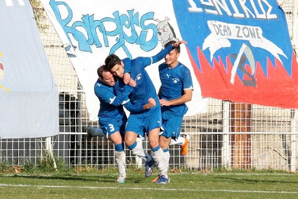 Συνωστισμός στην κορυφή, το απόλυτο ο Ιωνικός!