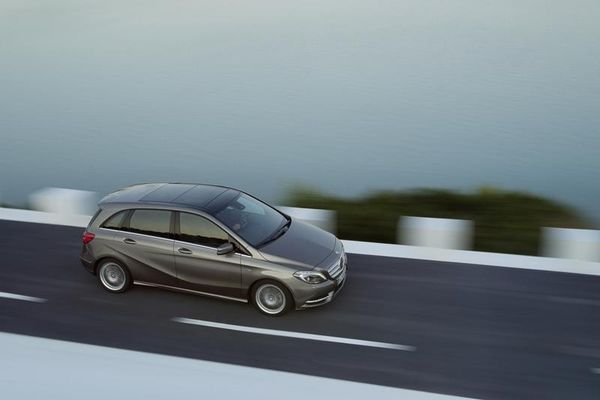 Νέα  Mercedes B – Class