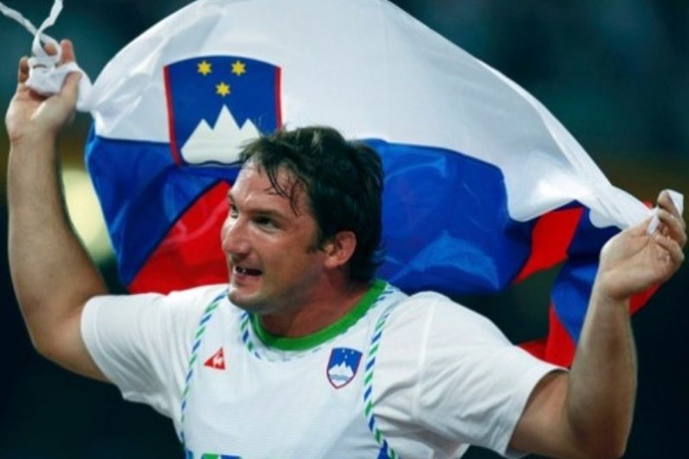 Κόζμους και Ρατέι οι κορυφαίοι Σλοβένοι