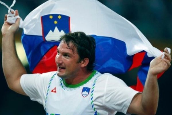 Κόζμους και Ρατέι οι κορυφαίοι Σλοβένοι