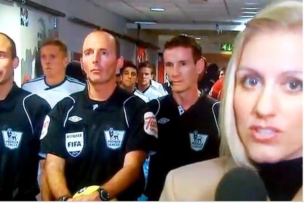 Η… γκριμάτσα του διαιτητή 