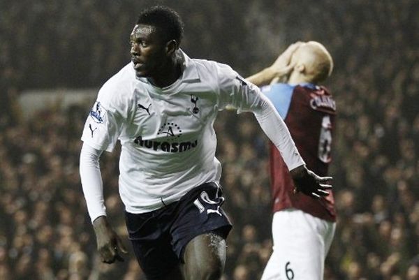 Εύκολα με Αντεμπαγιόρ