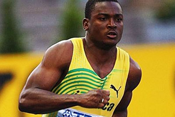 Ισόβιο αποκλεισμό στον Μάλινγκς