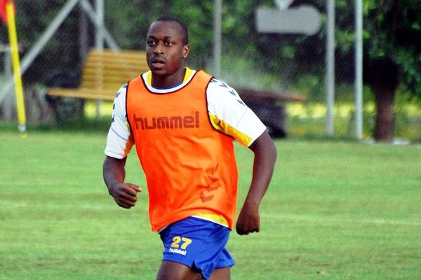 Δεν προπονήθηκε στον Παναιτωλικό ο Μπαμόγκο