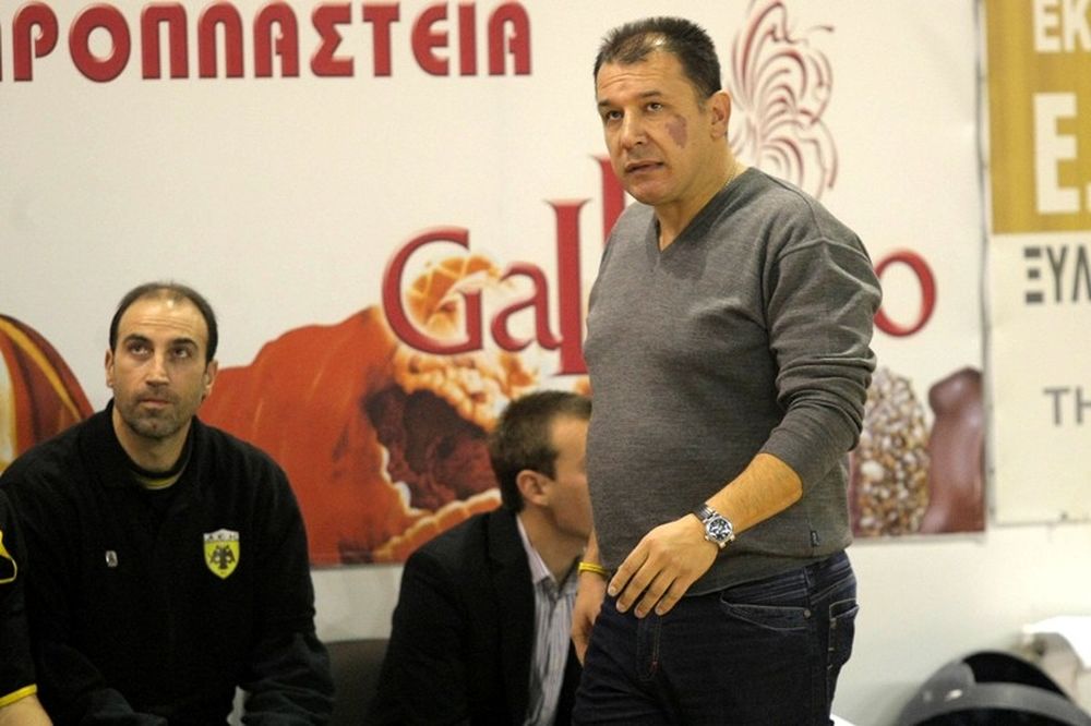 Κεκλεισμένων ξανά η ΑΕΚ