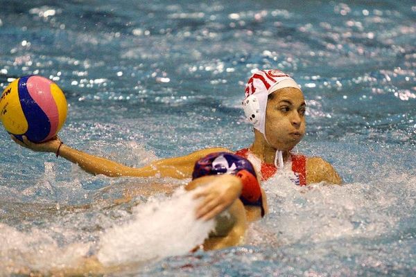 Προηγείται η Αντωνάκου