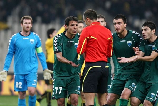 Ρούσσαρης: «Δεν μας σεβάστηκε η διαιτησία»