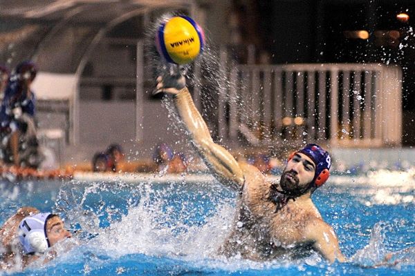 Ένα ματς από τα… παλιά στη Νέα Σμύρνη