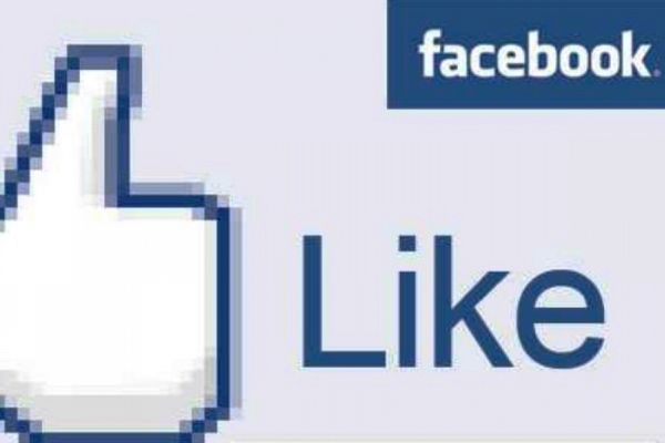 Οι Έλληνες στο Facebook: πόσοι, ποιοι και τι τους αρέσει