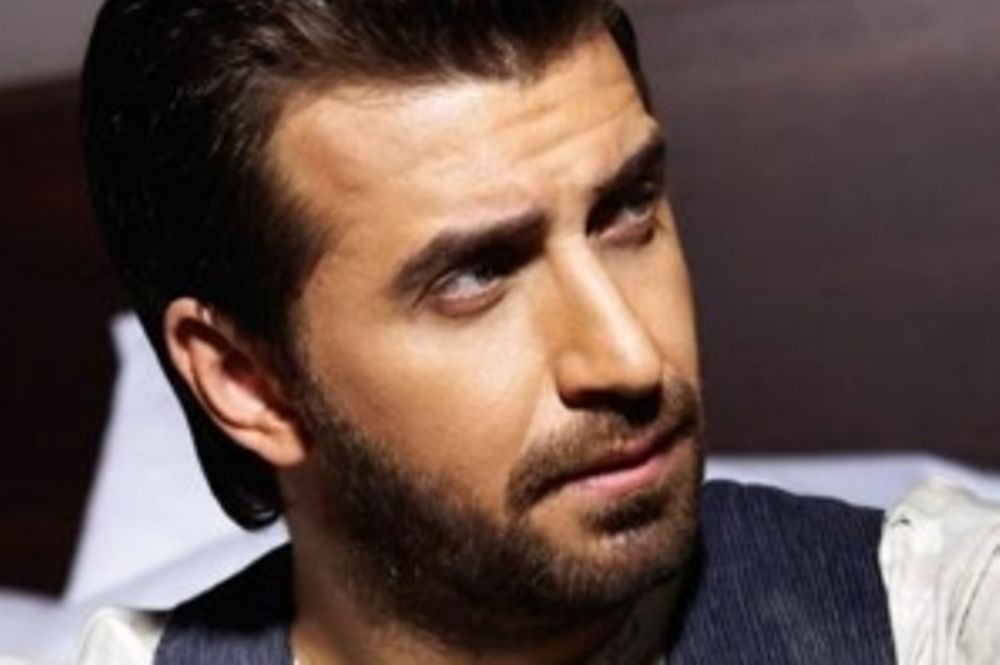 Το σχόλιο του Πετρέλη στο Twitter για τον Ολυμπιακό 