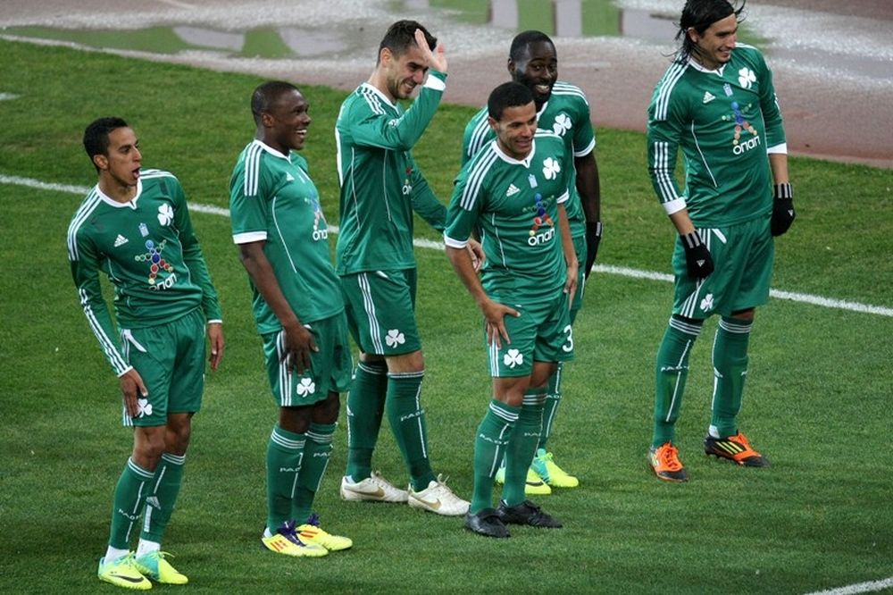 Τσάκα... τσούκα προς τον τίτλο!