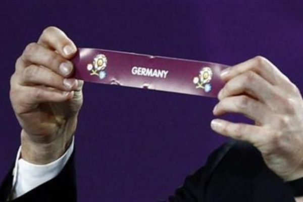 Φαν Μάρβικ: «Ο Φαν Μπάστεν φταίει»
