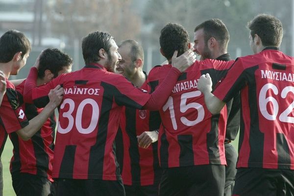 Άνετα ο Απόλλων Καλαμαριάς, 2-0 τον Οδυσσέα