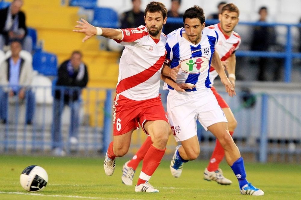 «Μπαλωθιά» κορυφής ο Πανηλειακός