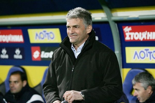 Κοιτούν μπροστά στον Αστέρα Τρίπολης