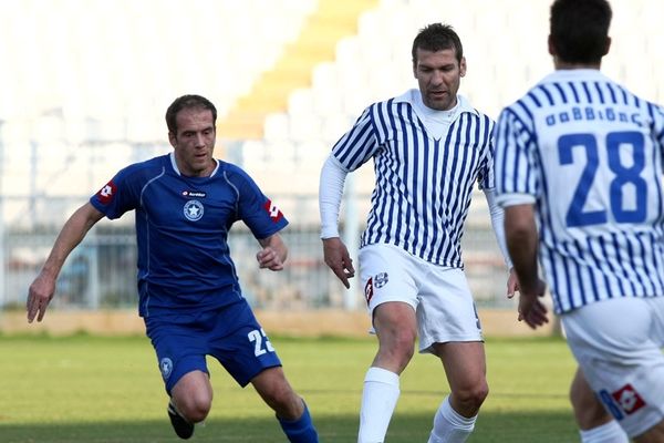 Ζαχαρόπουλος: «Δεν έχω παίξει σε χειρότερο γήπεδο!»