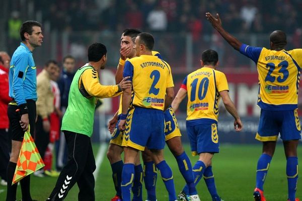 Ερασιτέχνης Παναιτωλικός: «Όχι σε Παππάδες και… Εξαπτέρυγα»