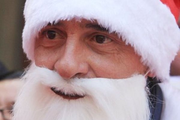 Santa… Πραντέλι!