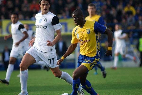 Ο Παναιτωλικός «δάγκωσε» 1-0 τον ΟΦΗ (videos+photos)