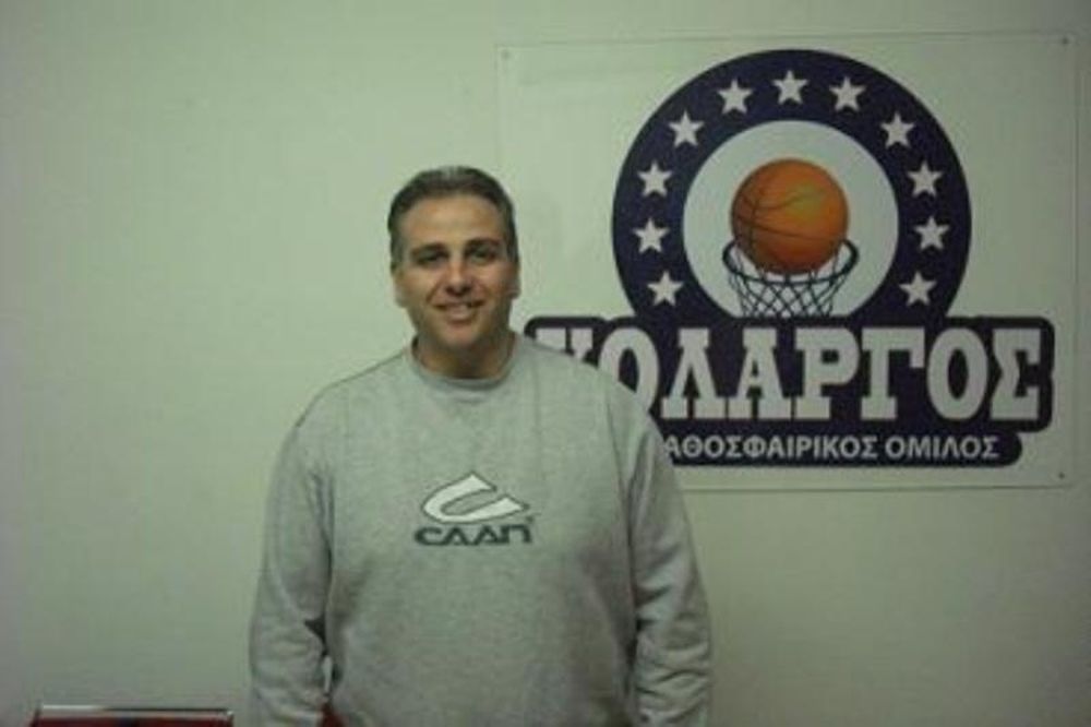 «Άλωσε» τη Νέα Φιλαδέλφεια ο Χολαργός