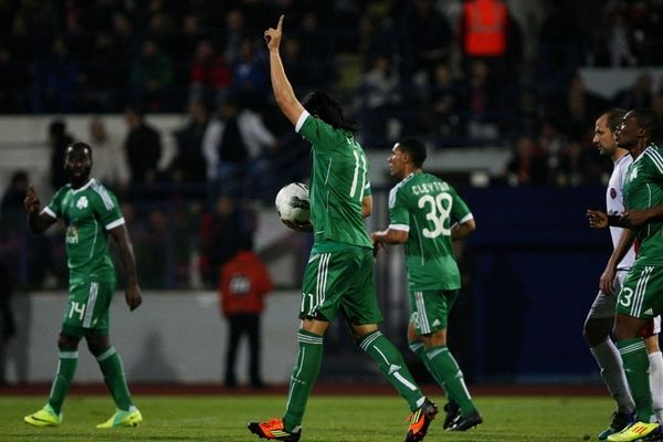 Πρώτος μάγκας εκτός παρένθεσης!