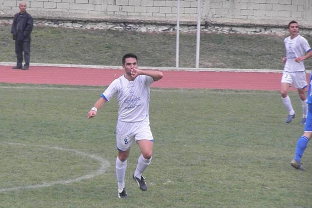 Αδελφική υπόθεση το σκοράρισμα στη Νάουσα