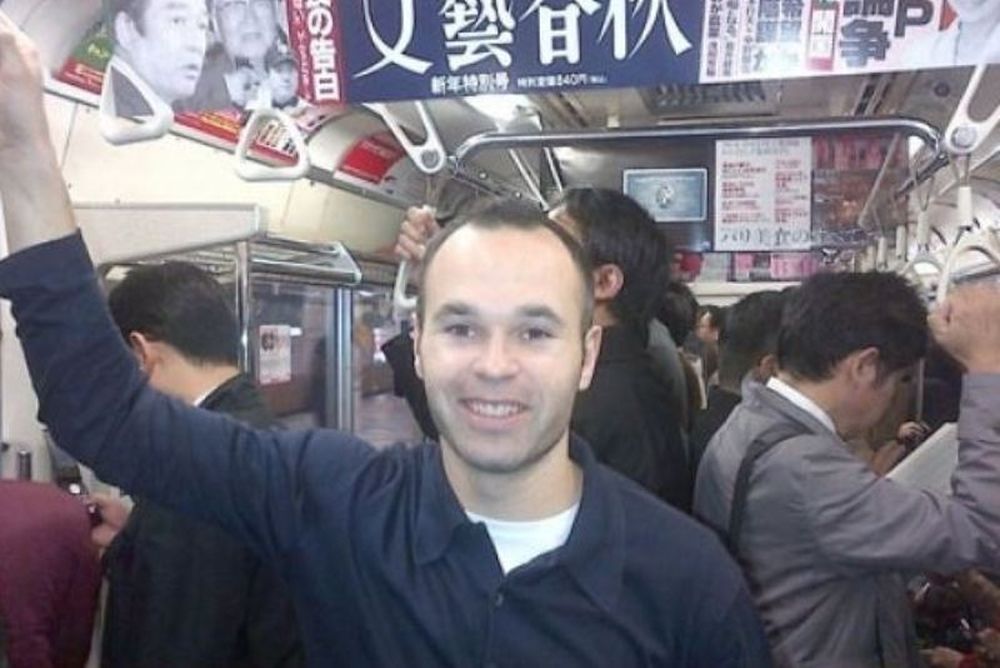  Ο Ινιέστα στο μετρό του Τόκιο!