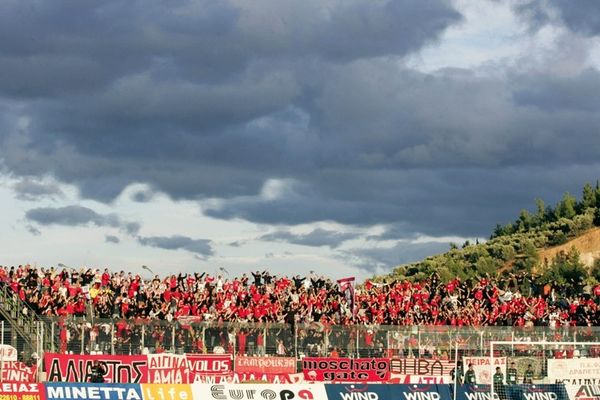 «Κοκκινίζει» η Λιβαδειά!