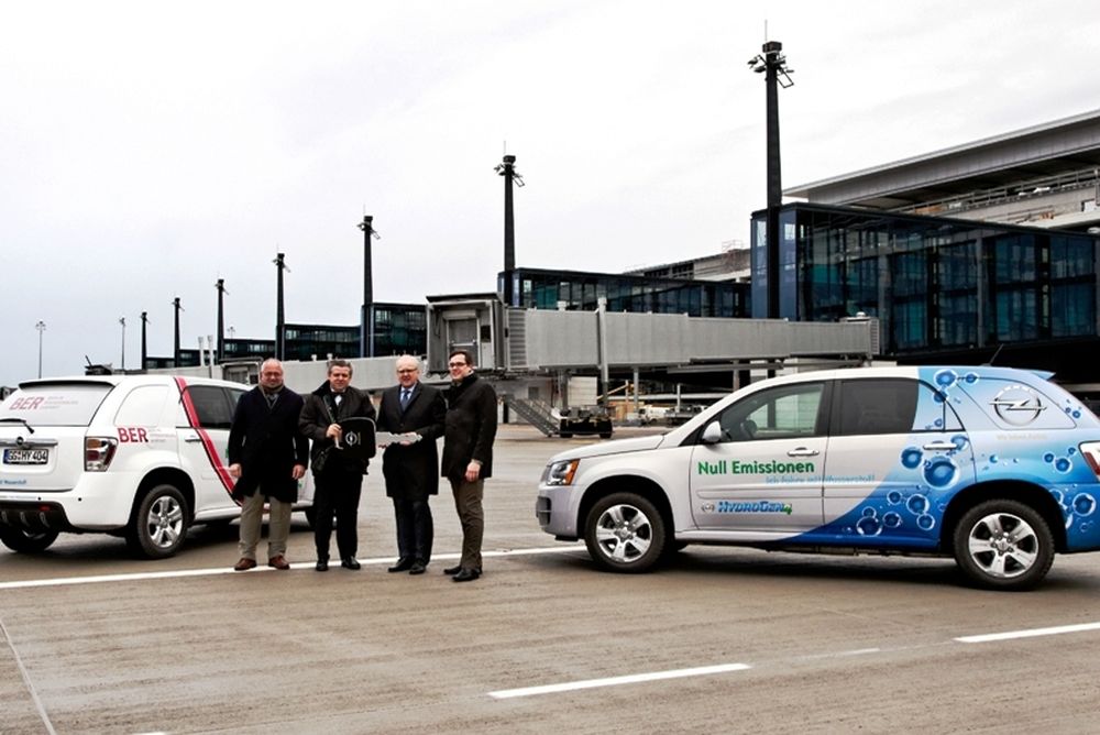 Η Berlin Airports δοκιμάζει το Opel HydroGen4