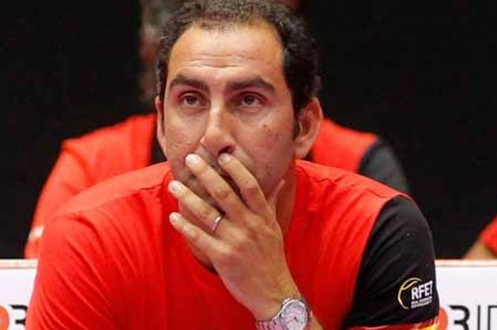 Ο Κόστα αναλαμβάνει όλες τις εθνικές