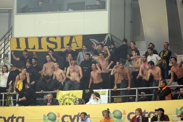 Οι φίλαθλοι του Ηλυσιακού ευχαριστούν τον Άρη