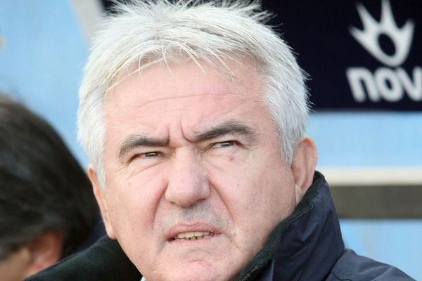 Με το γνωστό... καρέ απουσιών η Δόξα