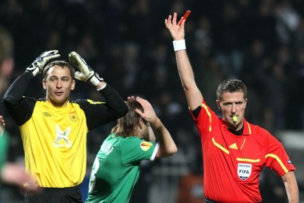 Καταγγέλλει Μπουμπνόφ ο ΠΑΟΚ